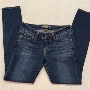 Lucky Brand Lolita Skinny Jeans Women's Size 00/24 Dark Distressed Denim Pants